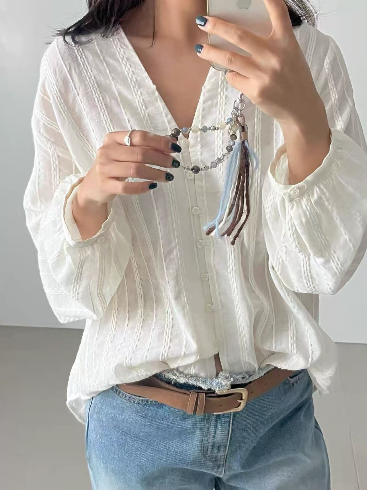 Starlight Yarn Tassel Phone Charm | Knotive