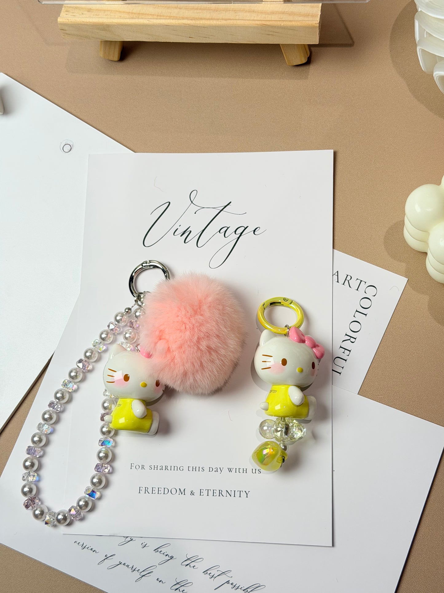 HelloKitty Bag Charm | Knotive