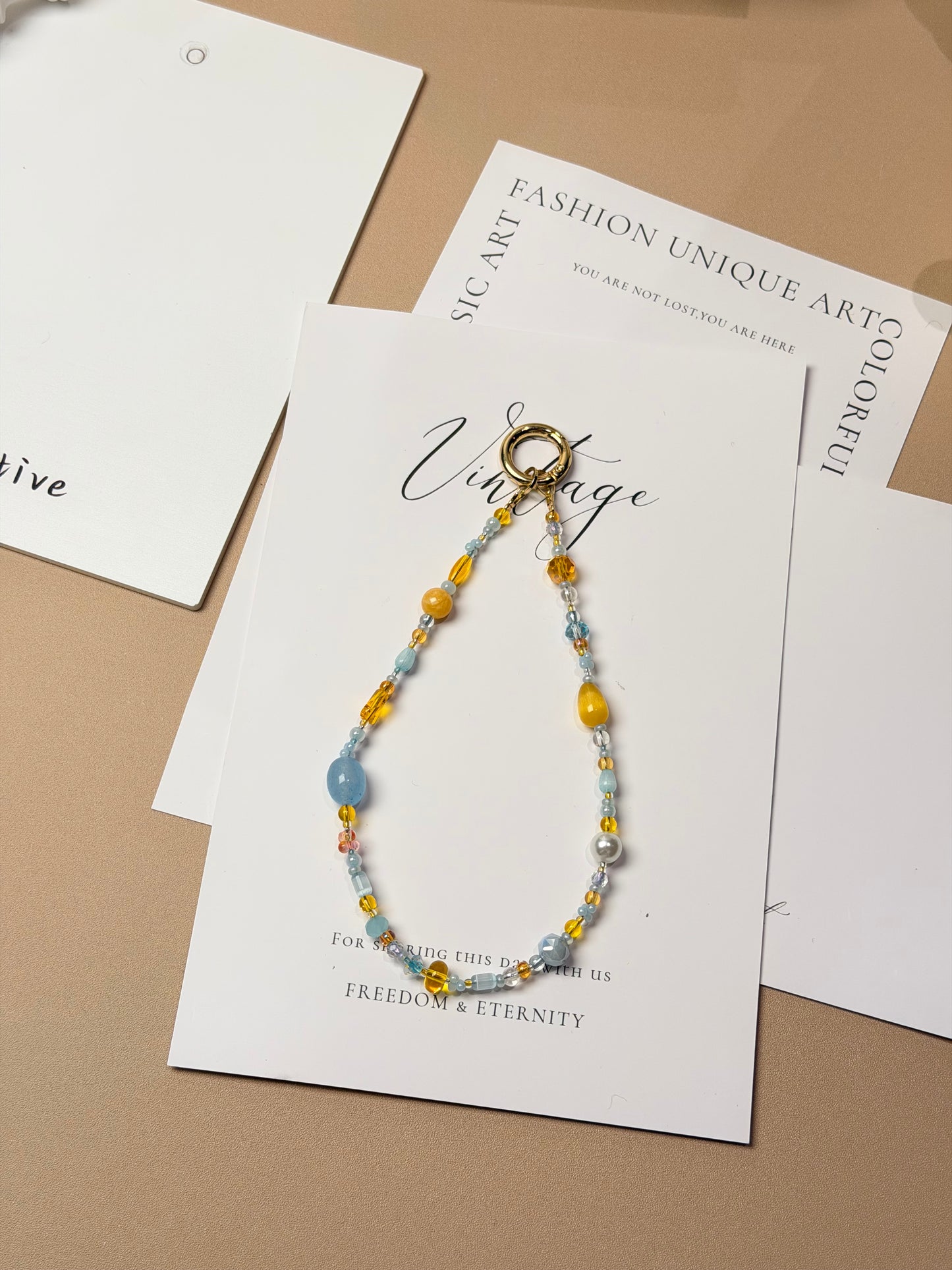 Sunset Islet Charm｜Knotive