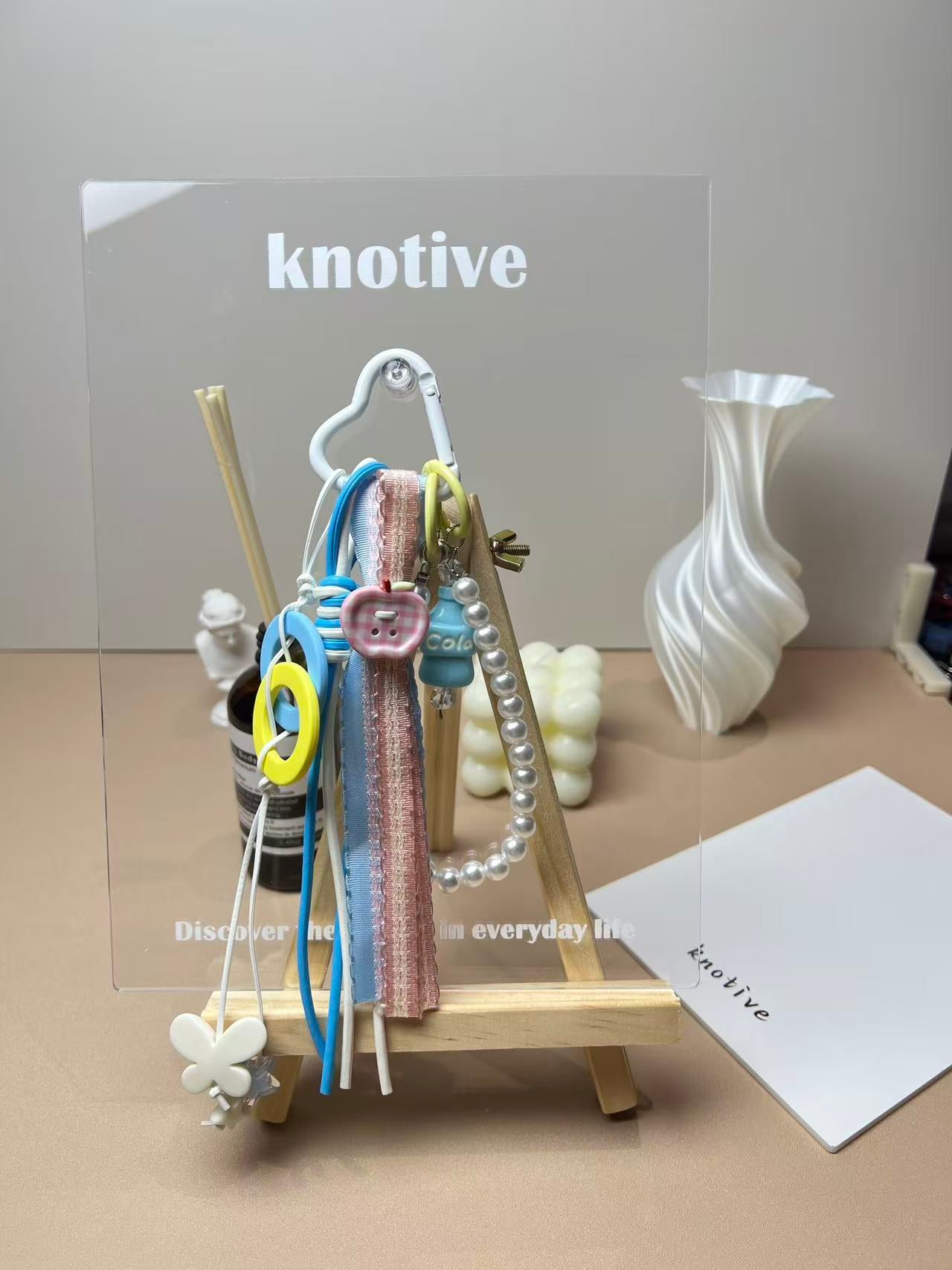 Pink Button Bag Charm | Knotive