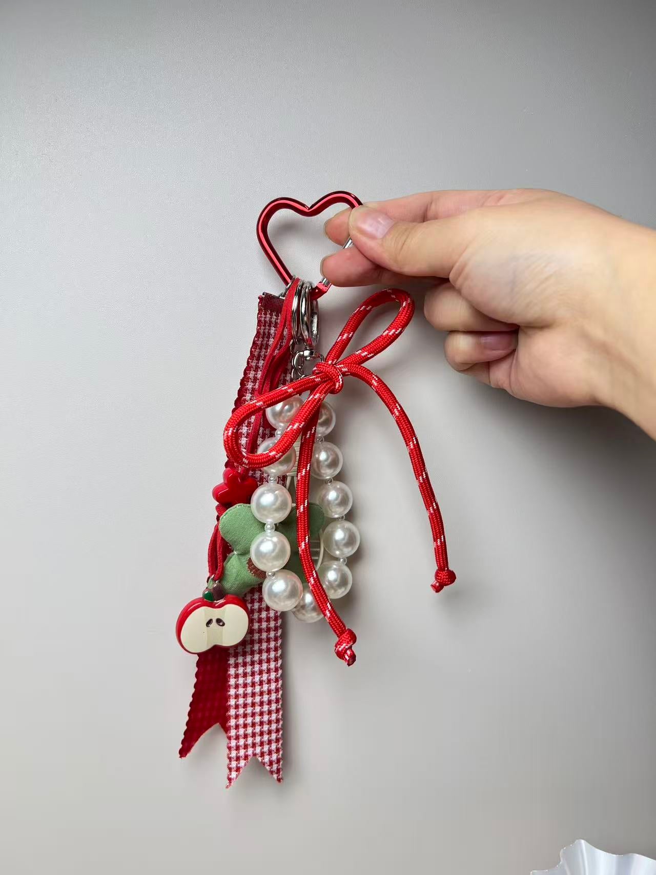 Tennis Racket Pearl Bag Charm | Knotive