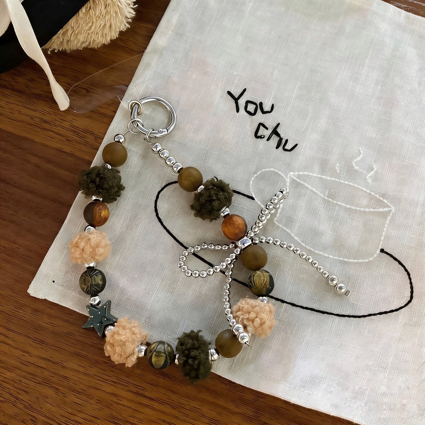 Pom Pom Phone Charm | Knotive