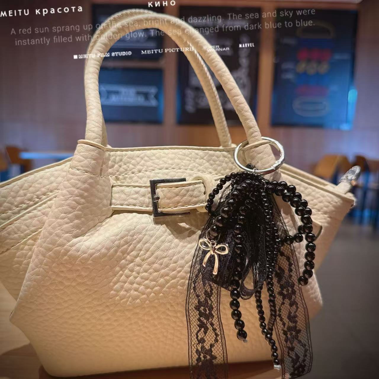 Bow and Lace Phone Charm | Knotive