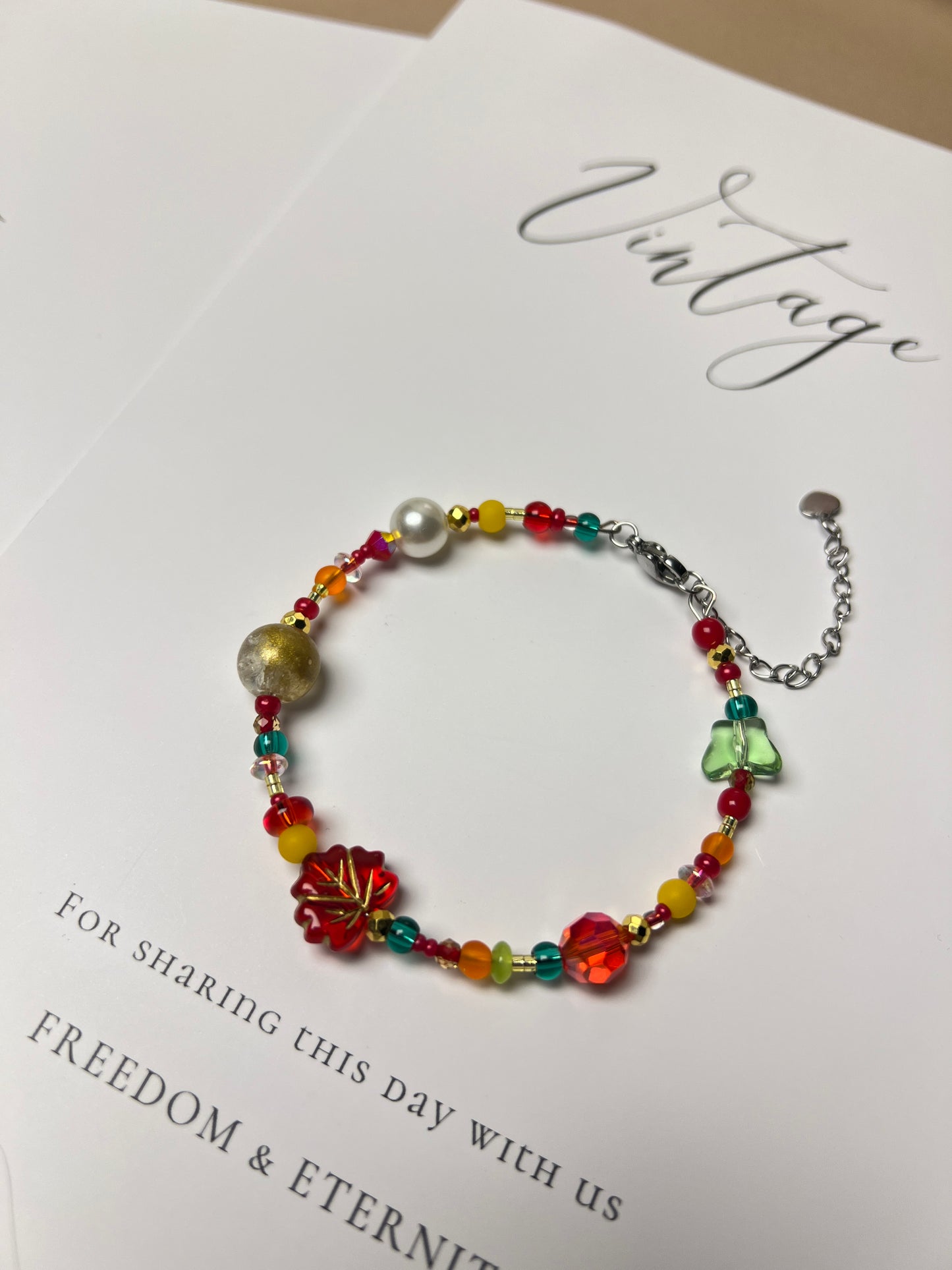 Christmas time Bracelet | Knotive