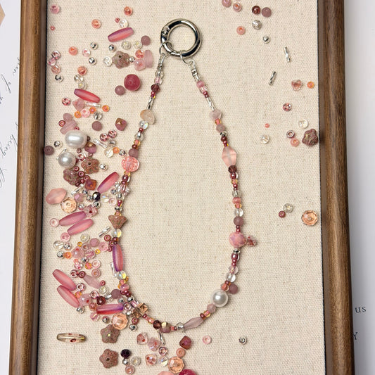 Rose Quartz Haze Charm｜Knotive