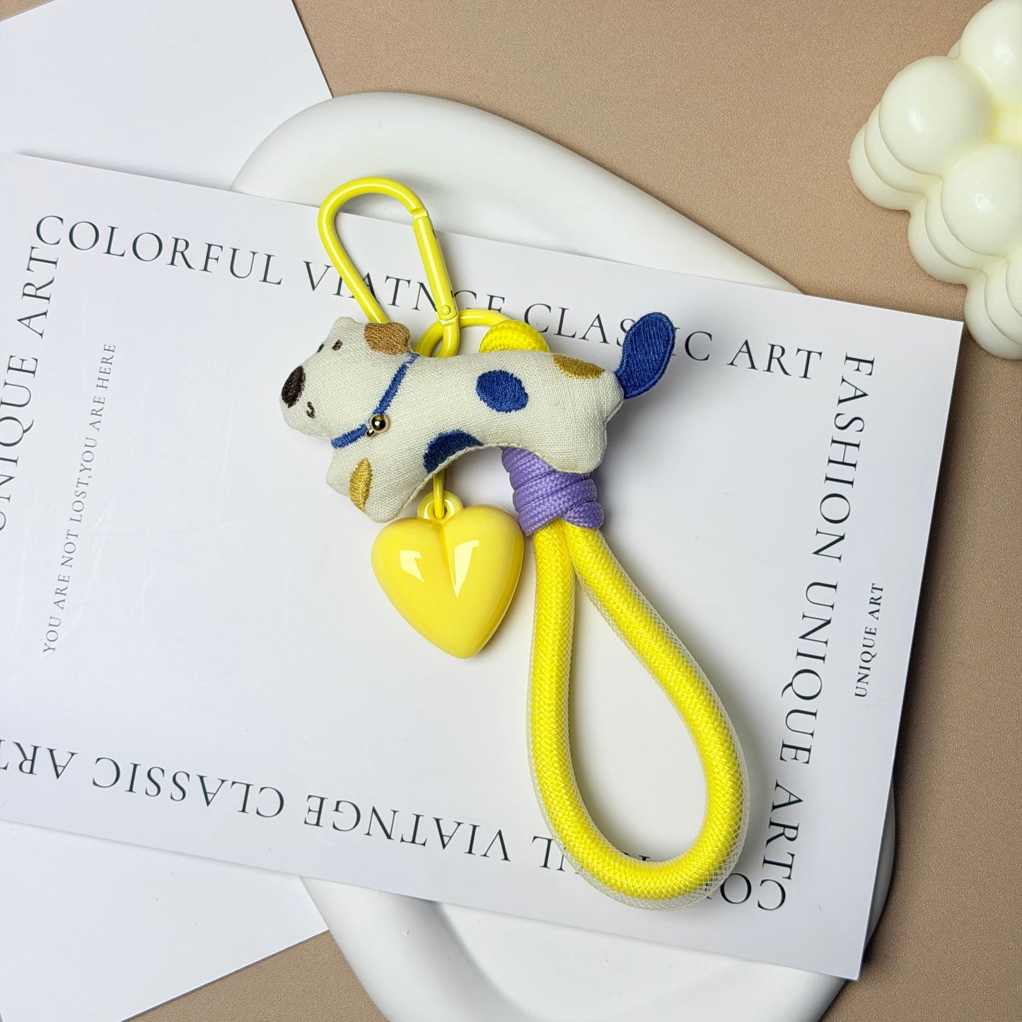 Happy Puppy Phone Strap ｜Knotive