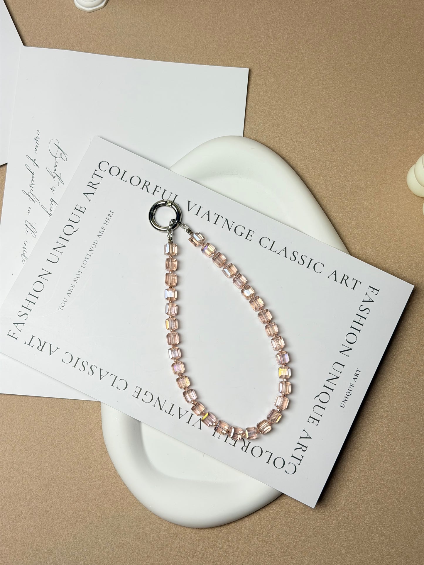 Pink Glow Beaded Phone Strap｜Knotive