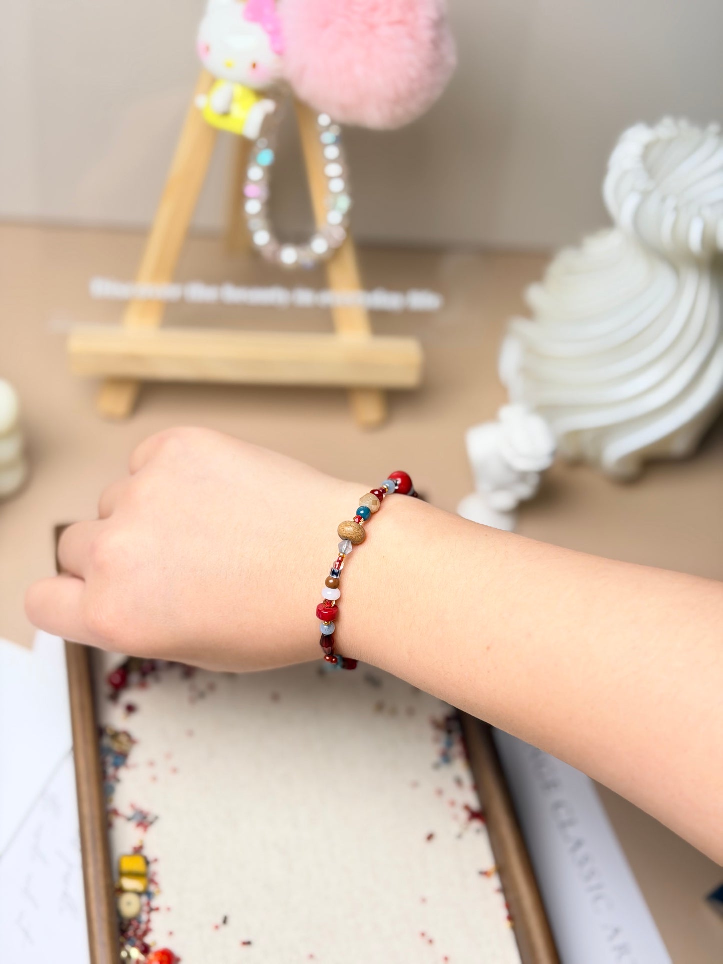 Scarlet Ripple bracelet｜Knotive